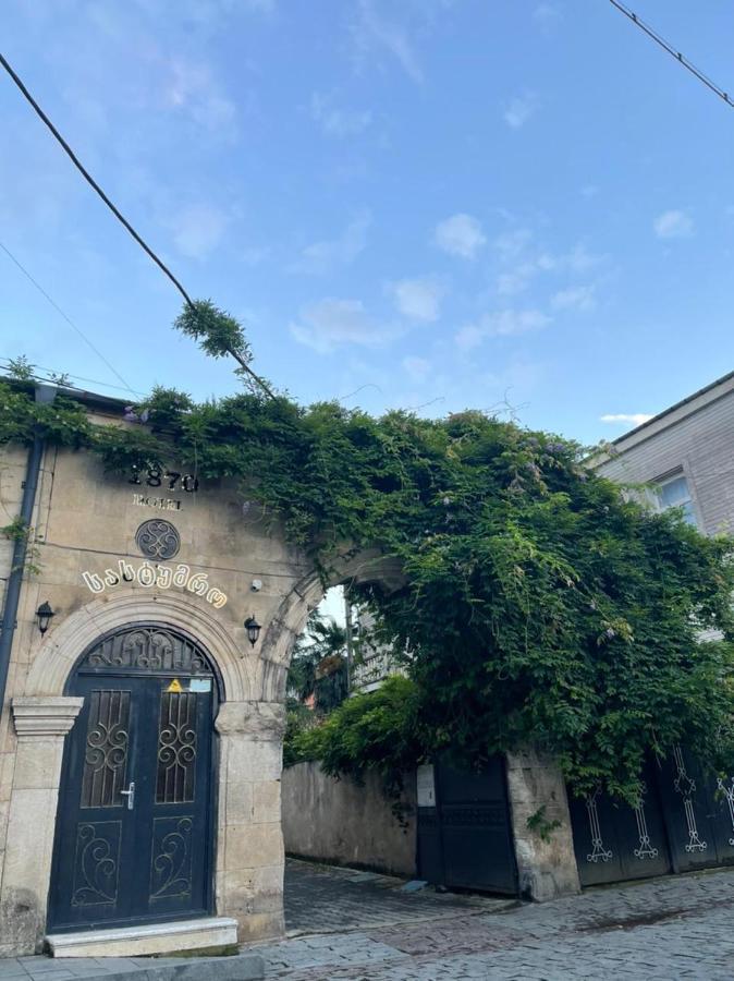 Hotel 1870 Kutaisi Exterior foto